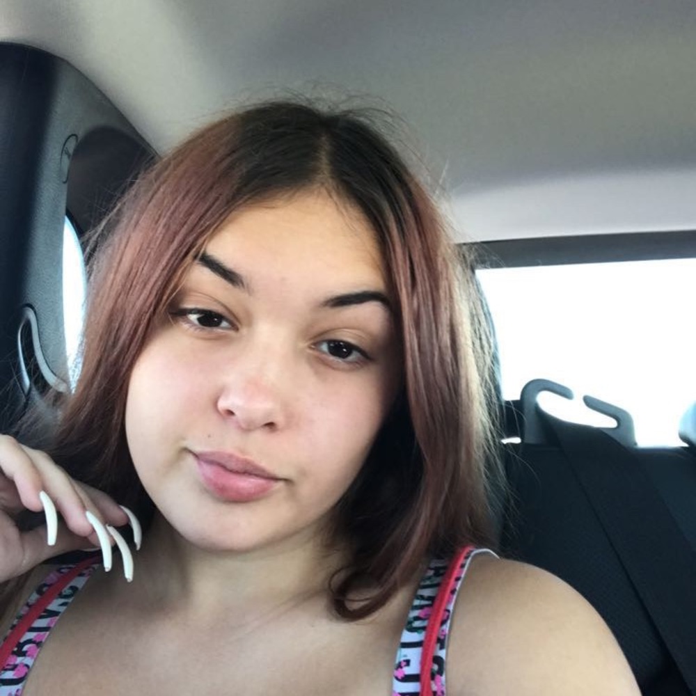 Meet your Posher, Naomi